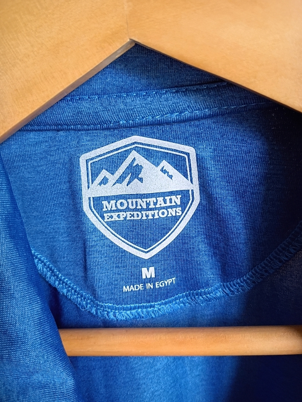Mountain Expeditions Blue Short Sleeve Polo Size Medium - Picture 2 of 4